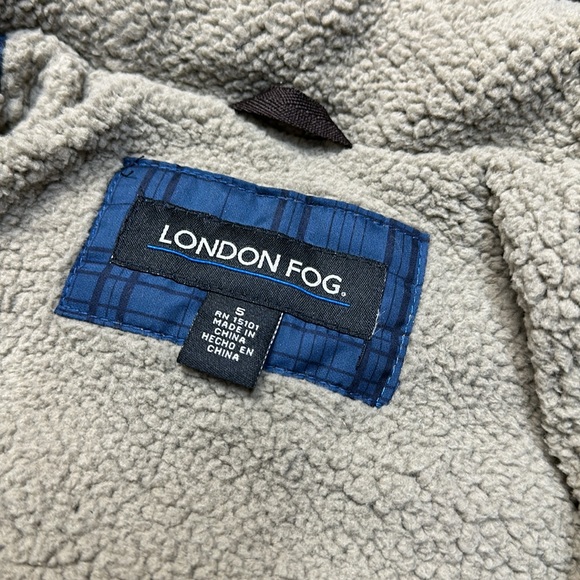 London Fog Blue Plaid Kids Puffer Jacket Removable Hood Size 5 NEW NWT - Picture 3 of 6